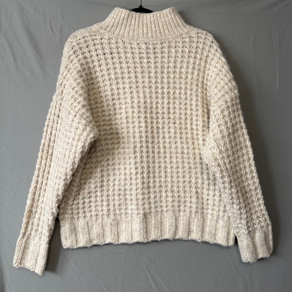 American Eagle Womens Cable Knit Oversized Pullover Sweater S Cream Cabincore - Picture 5 of 8